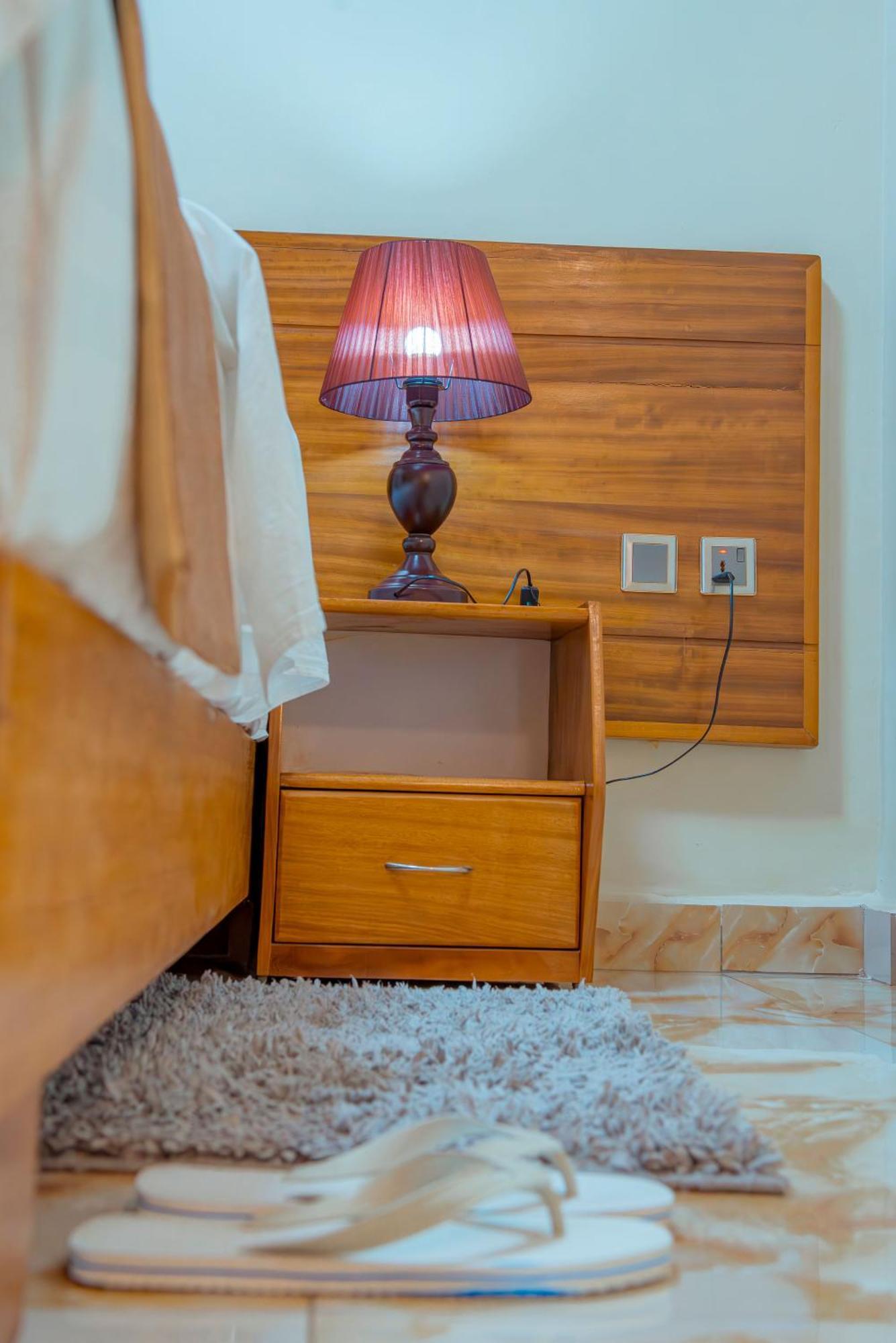 Mountain View Hotel & Apartment Kigali Exterior photo
